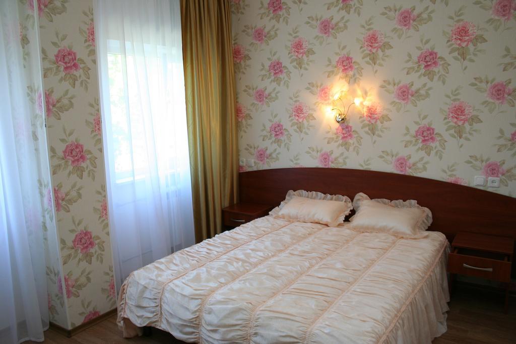 Hotel Aleksandria Kharkiv Room photo